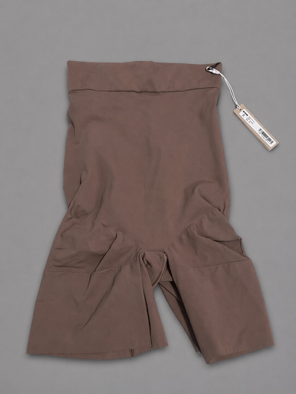 NWT Everyday sculpt short